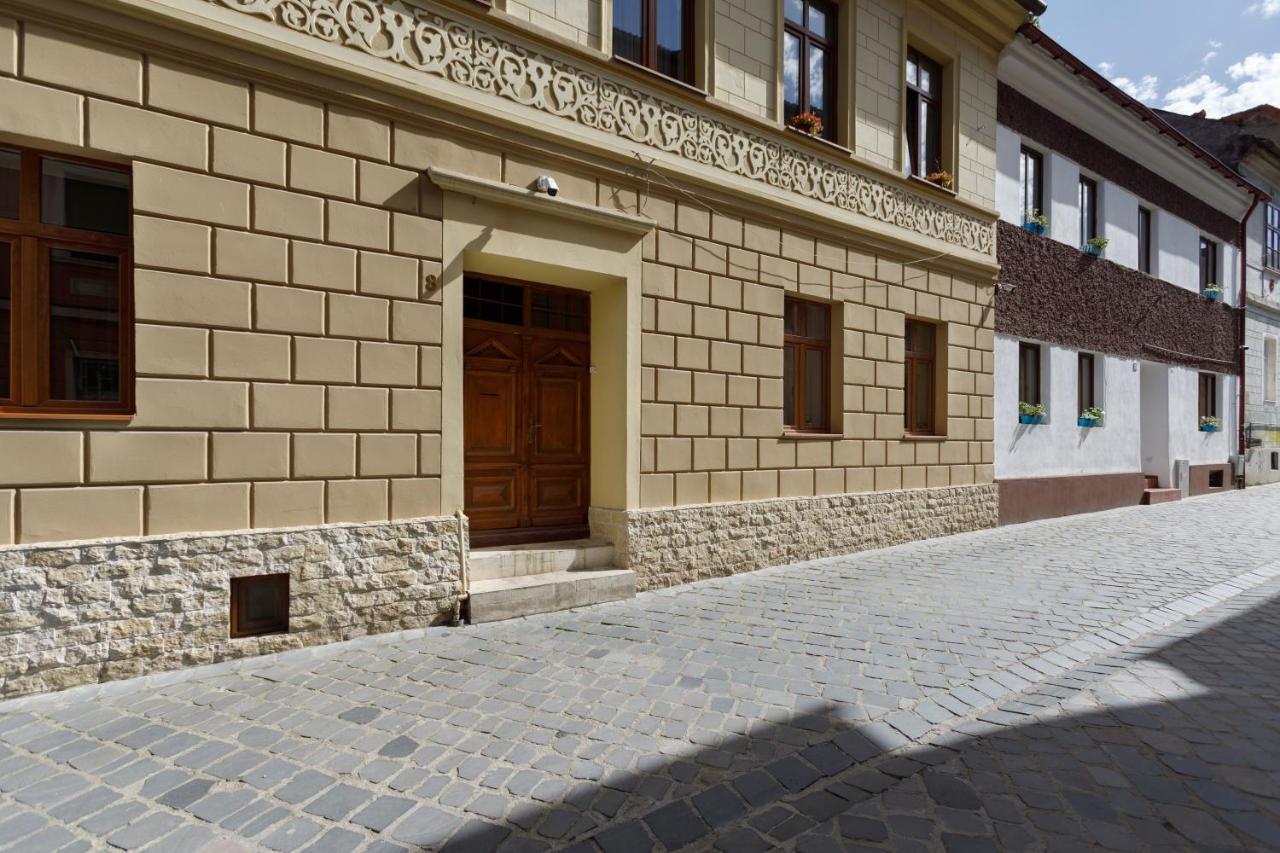 Postavarului8 Braşov Exterior foto